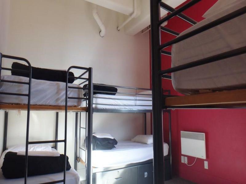 Base Wellington Hostel Ngoại thất bức ảnh