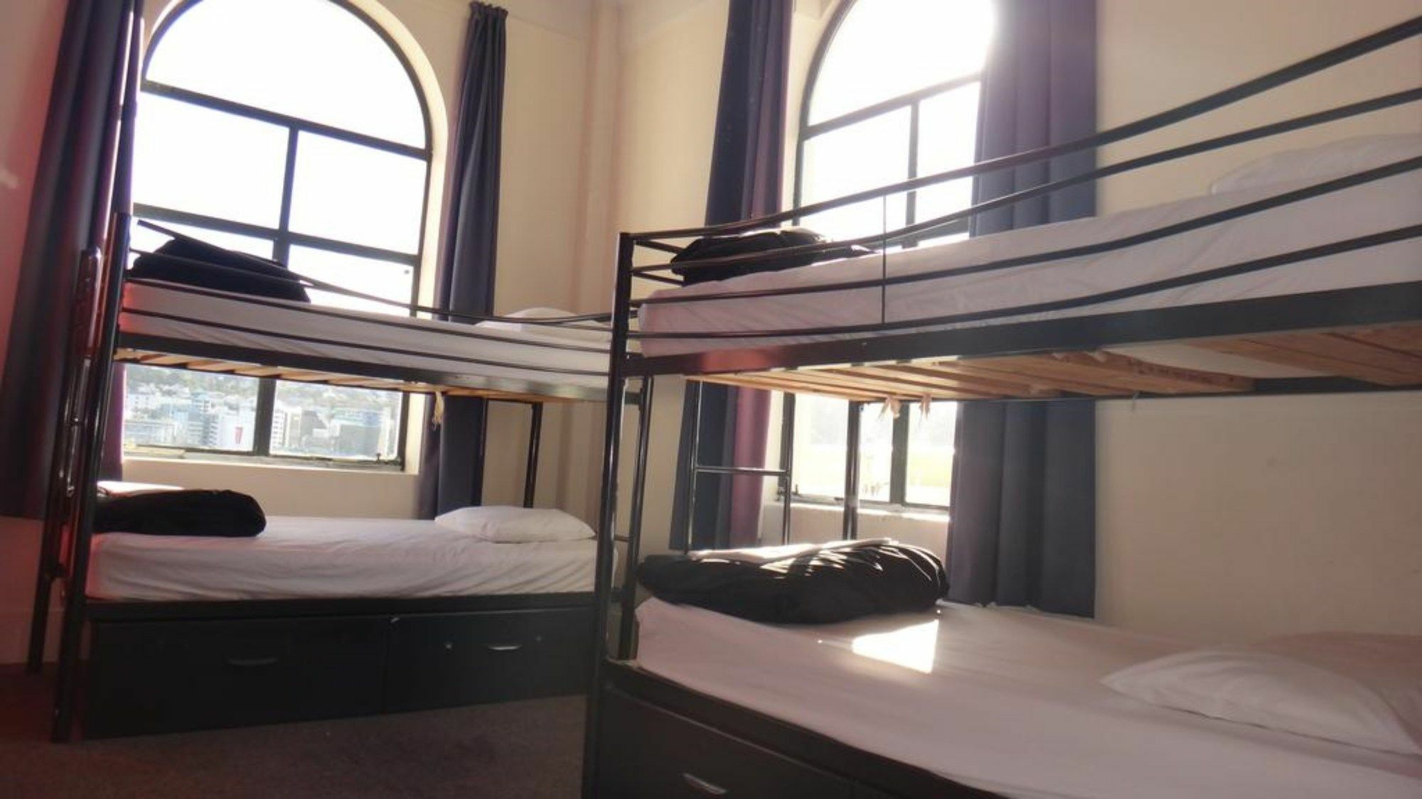 Base Wellington Hostel Ngoại thất bức ảnh